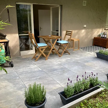 Furnished With Garden Seefeld Close To * زيورخ