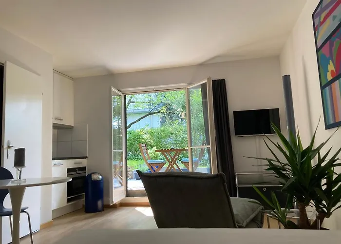 Apartment Furnished With Garden Seefeld Close To *